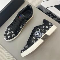 ♪2026年春夏流行り ルイヴィトン コピー スニーカー カジュアル 韓国 メンズ レザー LOUIS VUITTON