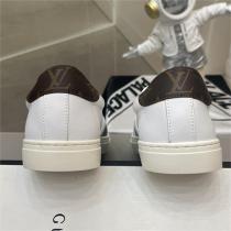 エレガントな雰囲気♪LOUIS VUITTON スーパーコピー スニーカー ルイヴィトン モノグラム キャンバス＋レザー