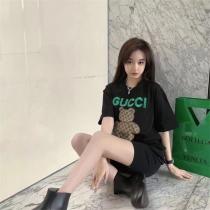 2026年★GUCC1 スーパーコピー Ｔシャツ グリーン 熊 くま 刺繍ロゴ プリント 男女兼用 丸首 モノグラム