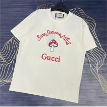 23年春夏の新作 GUCC1 スーパーコピー Ｔシャツ キノコ 茸 ロゴプリント 半袖 芸能人愛用 コットン