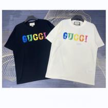 シャリ感のある GUCC1 偽物 Ｔシャツ 半袖 カラーロゴプリント★ シンプル...