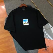 2026ss限定新作♪ BALENCIAGA コピー Tシャツ エッフェル塔 ポラロイド写真 PVC素材 オーバーサイズ