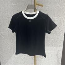 一枚で存在感を放つ CELINE スーパーコピー Tシャツ シンプル ニット素材 レディース セリーヌ
