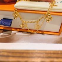 肌を華やかに ルイヴィトン 偽物 ブレスレット モノグラム フラワー LOUIS VUITTON ゴールド 調節可能サイズ 