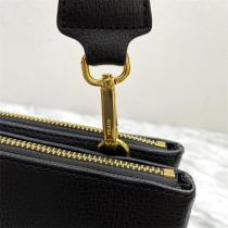 プラダ スーパーコピー ショルダーバッグ PRADA レディース ブラック  2種類ストラップ