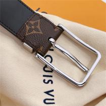 ルイヴィトン コピー ベルト モノグラム キャンバス＆子牛革 ダミエ Damier Cobalt シリーズ 刻印ロゴ  LOUIS VUITTON