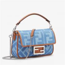 大人気新作★FENDI スーパーコピー ミニバッグ Baguette Mini ライトブルー FFロゴボタン フェンディ 2WAY