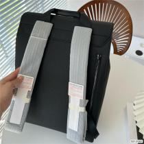【M21367】LOUIS VUITTON 偽物 リュック ルイヴィトン Fastline Backpack  LVロゴ ファスナー 実用