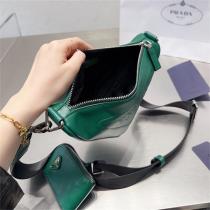 2026人気アイテム PRADA コピー ショルダーバッグ 三角 ロゴ Saffiano ナイロン ベルト取り外し可能 プラダ