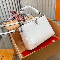 【N93716】LOUIS VUITTON スーパーコピー ハンドバッグ Capucines MM ルイヴィトン ホワイト スカーフ
