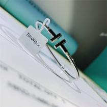 2026年最新のアイテム ティファニー スーパー コピー ブレスレット Tiffany & Co. バングル T 925シルバー