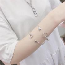 ♥2026ss人気作♥ Tiffany & Co. スーパー コピー ブレスレット バングル ハート 925シルバー ティファニー