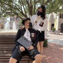 2026年春夏の新作 BURBERRY 偽物 シャツ タオル刺繍 バーバリー 立体ｂロゴ オーバーサイズ 男女兼用