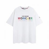 魅力をアピール MONCLER スーパーコピー Tシャツ 柄 モンクレール プリント 綿生地 貼り付け ロゴ 