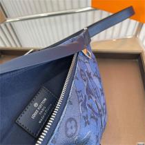 【今年大好評】LOUIS VUITTON コピー ウェストバッグ ルイヴィトン モノグラム ディスカバリー・バムバッグ PM