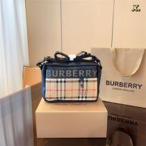 注目のトレンド バーバリー  ポロシャツ ショルダーバッグ ロゴ チェック柄 高品質 BURBERRY