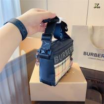 注目のトレンド バーバリー  ポロシャツ ショルダーバッグ ロゴ チェック柄 高品質 BURBERRY