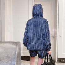 2026秋の新作 PRADA コピー セットアップ プラダ UVカット 三角 モノグラムロゴ レディース 