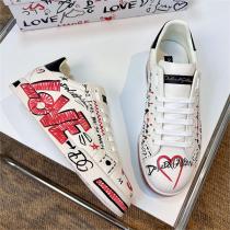 目が離せない新品 Dolce&Gabbana スーパーコピー スニーカー 定番 落書き ドルチェ＆ガッバーナ レザー 