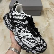 BALENCIAGA コピー スニーカー Balenciaga Track シリーズ バレンシアガ ストリート雰囲気 落書き