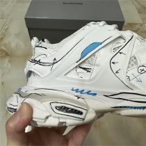 BALENCIAGA コピー スニーカー Balenciaga Track シリーズ バレンシアガ ストリート雰囲気 落書き