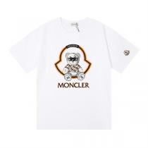 お洒落心をくすぐられる MONCLER コピー Ｔシャツ 熊 縫いぐるみ モンクレール ロゴ プリント