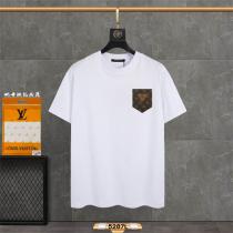 ソフトな生地感♪♪LOUIS VUITTON 偽物 Tシャツ ストレッチ性 貼り付け飾り ロゴ ルイヴィトン