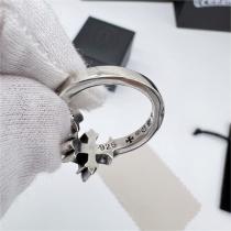 トレンド感を出す クロムハーツ スーパーコピー 指輪 クロス 定番 CHROME HEARTS アイテム 