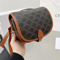 定番人気の新作☆CELINE コピー ショルダーバッグ FOLCO モノグラム キャンバス セリーヌ