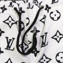23ss ルイヴィトン 偽物 ハーフパンツ LOUIS VUITTON グラデーション ロゴプリント モノグラム