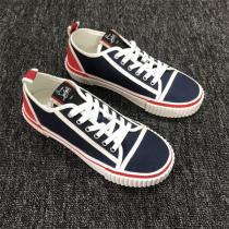Christian Louboutinルブタンスニーカーコピー2026新作入荷カジュアルシューズ人気品質保証