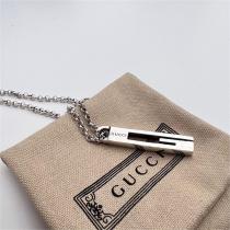 今季の流行おすすめ激安新作 Gucc1 スーパーコピー ネックレス プレート ダブル Gモチーフ 65㎝ シルバー 