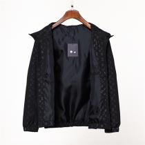 定番アイテム★LOUIS VUITTON コピー ジャケット モノグラム プリント フード付き 防水性 暖かさ ルイヴィトン