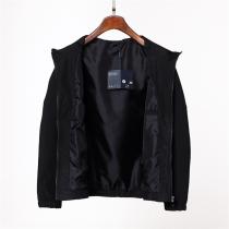 PRADA スーパーコピー ジャケット フード付き 金属 三角 ロゴ 貼り付け チェック柄 プラダ