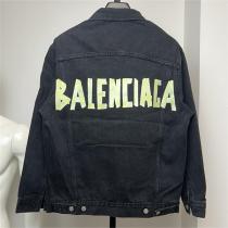 おすすめトレンド新作 BALENCIAGA コピー デニムジャケット TAPE TYPE ロゴ 水洗い加工 黒 バレンシアガ　