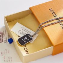 ルイヴィトン コピー コリエ LV シェイズ Pyramide Shade Locket  ネックレス LOUIS VUITTON 約60 cm