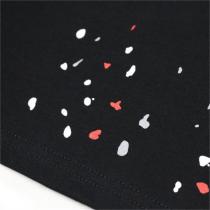 唯一無二の存在感を放つ DIOR 偽物 Ｔシャツ 落書きロゴ プリント ユニセックス コットンダブルガーゼ オーバーサイズ
