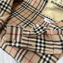 定番チェック柄 BURBERRY スーパーコピー シャツ ロゴ プリント 貼り付け バーバリー 男女兼用