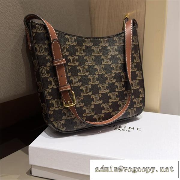王道のバッグおすすめ CELINE コピー トートバッグ CROQUE ミディアム TRIOMPHEモノグラム セリーヌ