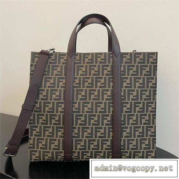 フェンディ   ハンドバッグ FENDI ffロゴ モノグラム柄 取り外しショルダーベルト ハンドル