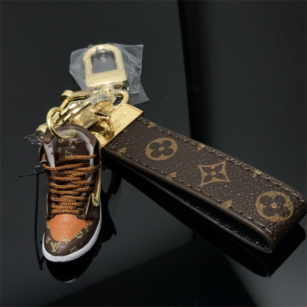 ⚠️今から１時間限定セール中⚠️激レア⚠️ルイヴィトン　ストラップ 品質保証2026トレンドLOUIS VUITTON キーホルダー新作ルイヴィトン