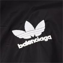 バレンシアガ スーパーコピー ジャケット ADIDAS x BALENCIAGAコラボ 刺繡ロゴ ナイロン ストライプ柄
