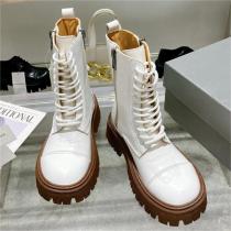 オシャレな秋冬コーデスタイル BALENCIAGA コピー ブーツ 厚底ソール 3色 ロゴ バレンシアガ