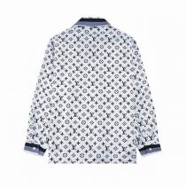 絶対に抑えておこう LOUIS VUITTON 偽物 シャツ モノグラム ストライプ 柄 ロゴ ルイヴィトン