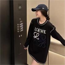 2026年秋冬最新作 ロエベ スーパー コピー 長袖Tシャツ パネルデザイン 刺繡 ロゴ 2色 LOEWE オーバーサイズ