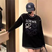 2026年秋冬最新作 ロエベ スーパー コピー 長袖Tシャツ パネルデザイン 刺繡 ロゴ 2色 LOEWE オーバーサイズ