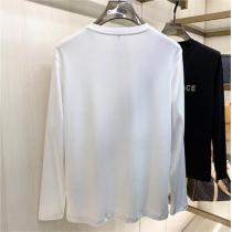 引き続きトレンド人気色 MONCLER コピー 長袖Tシャツ 定番 ロゴ プリント ロンT モンクレール 2色