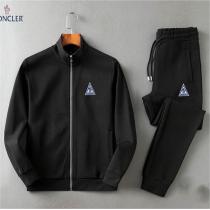 ★★スマートな着こなし MONCLER スーパーコピー 上下セット 立体 ロゴ 貼り付け モンクレール スウェット