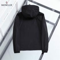 ソフトな肌触り MONCLER スーパーコピー ジャケット 刺繡ロゴ 貼り付け フード付き モンクレール