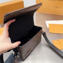今最もHOTな ルイヴィトン コピー ショルダーバッグ steamerシリーズ 18ｘ10cm LOUIS VUITTON